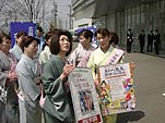 外でも写真撮影