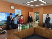 福井県東京事務所にて準備中